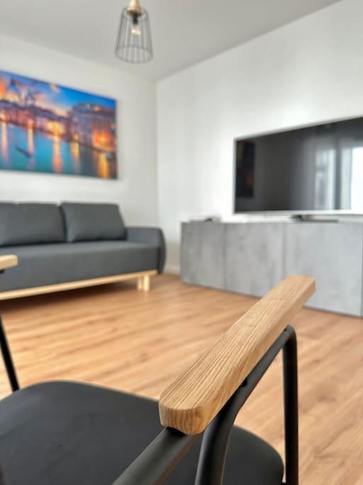 Amao-Pearl I Comfort Suite I 94Qm I Kingsize-Bett I Exklusiv Mit Balkon & Tiefgarage I Aufzug Offenburg Kültér fotó