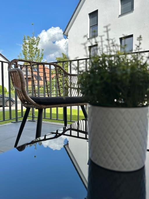 Amao-Pearl I Comfort Suite I 94Qm I Kingsize-Bett I Exklusiv Mit Balkon & Tiefgarage I Aufzug Offenburg Kültér fotó